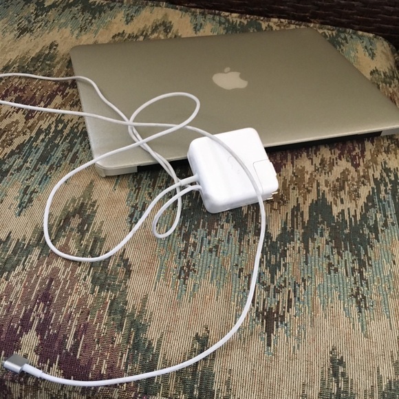 13 inch MacBook Air - Picture 7 of 7